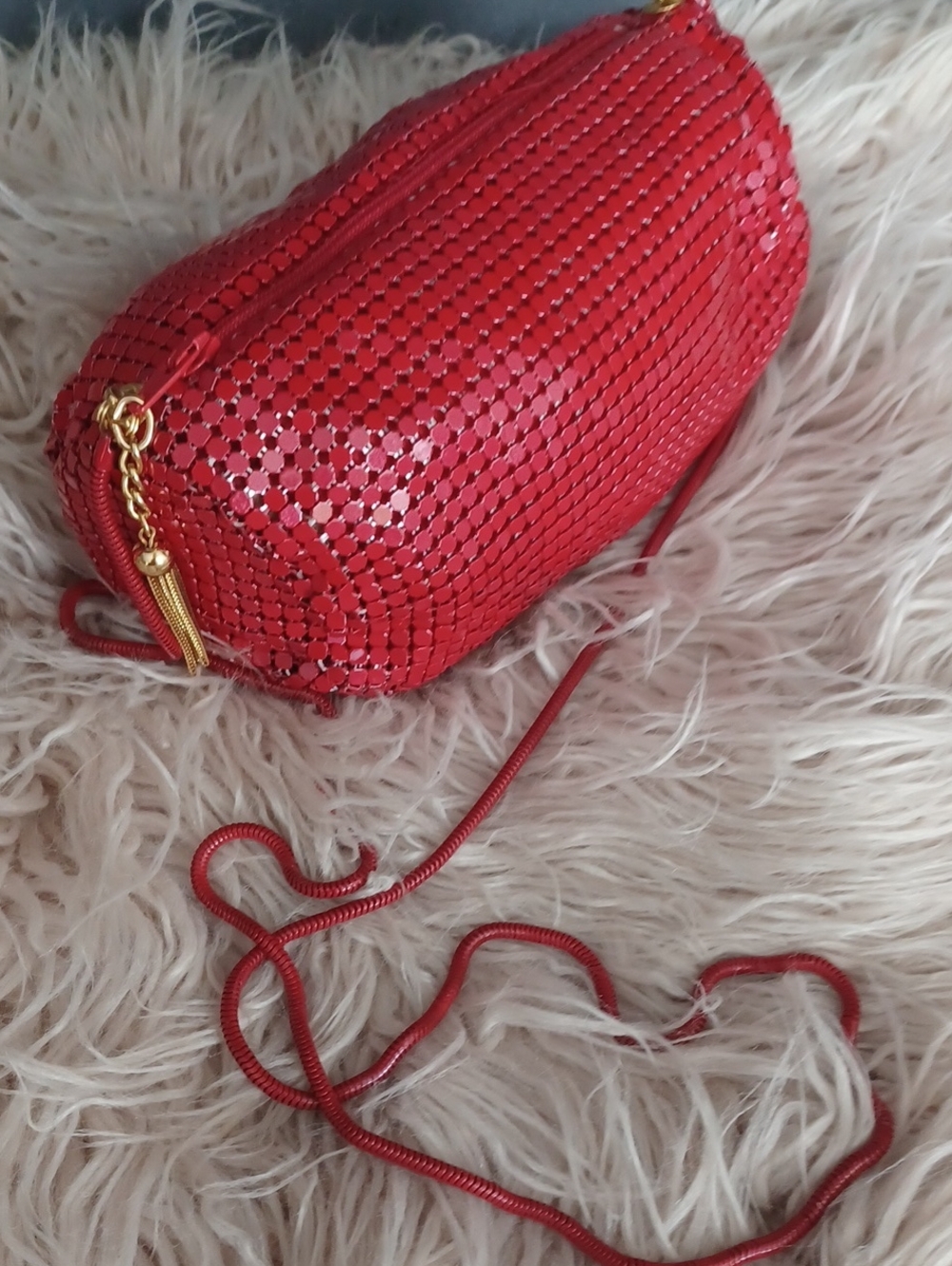 Vintage La Regale Cute Red Metal Mini Bag